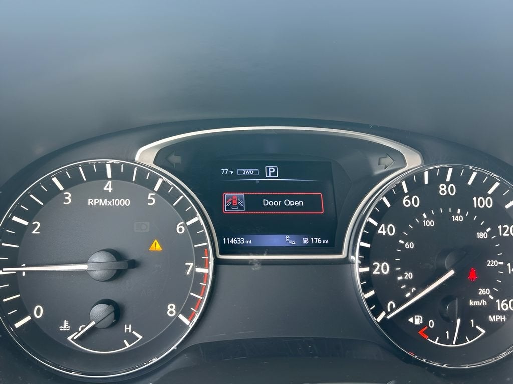 2017 Nissan Pathfinder SL