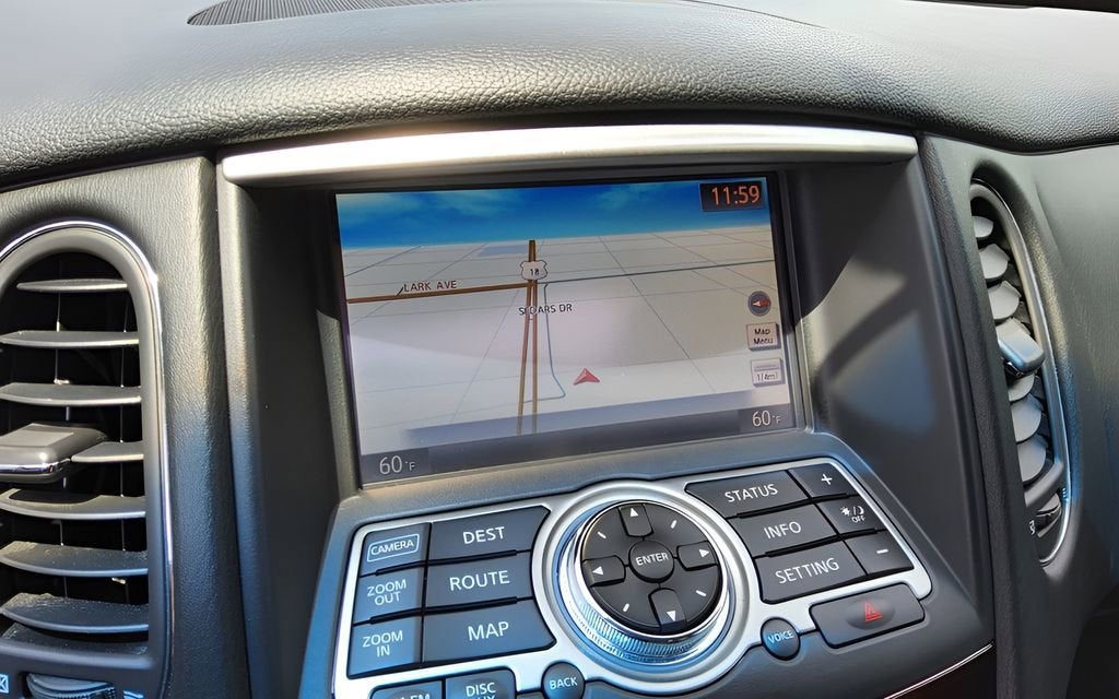 2016 INFINITI QX50 Base