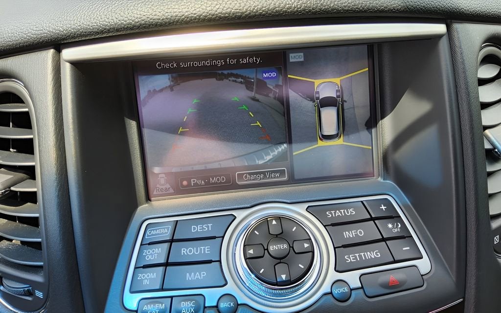 2016 INFINITI QX50 Base