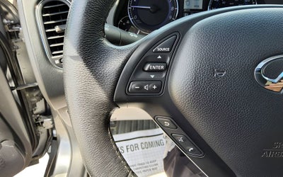 2016 INFINITI QX50 Base