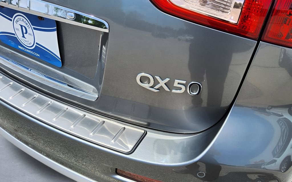2016 INFINITI QX50 Base