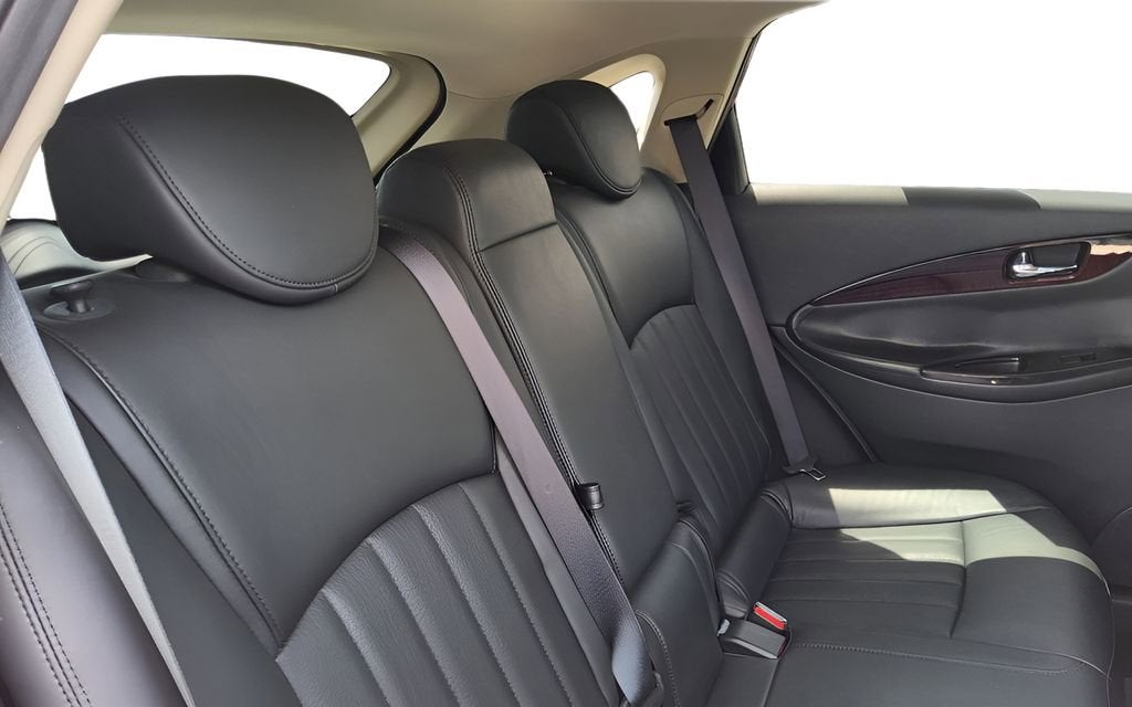 2016 INFINITI QX50 Base