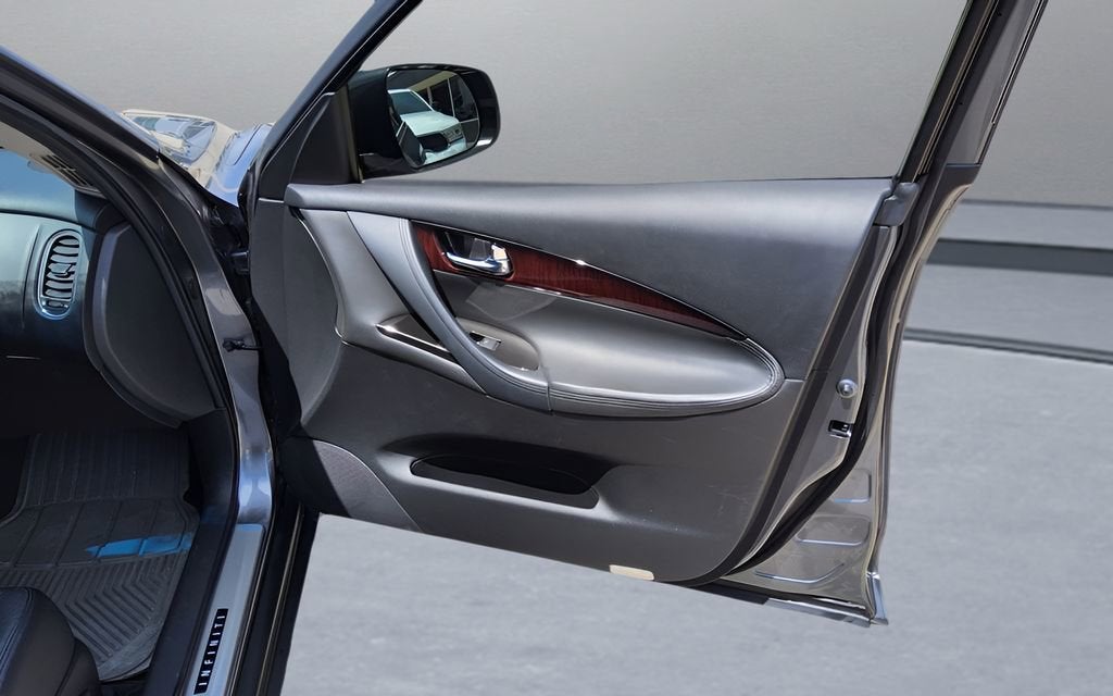 2016 INFINITI QX50 Base