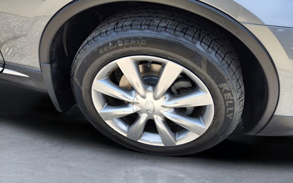 2016 INFINITI QX50 Base