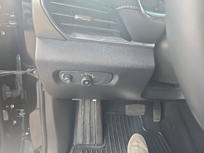 2024 Chevrolet Traverse Limited LT Leather