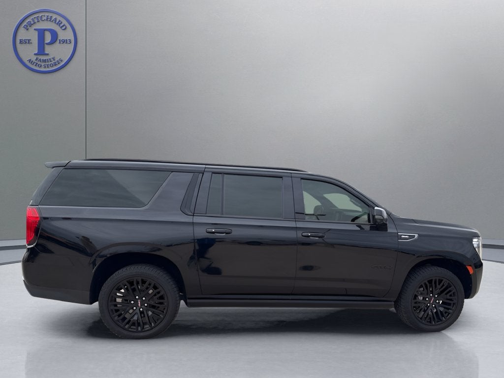 2023 GMC Yukon XL AT4